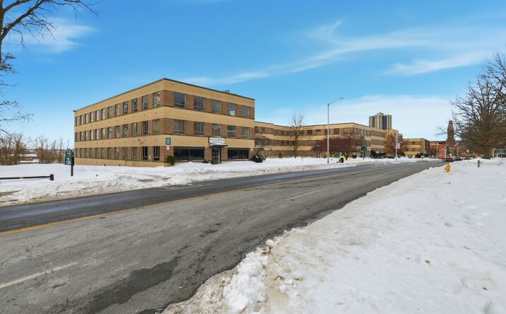 Pictures of Office, Restaurant property located at 130 Maple St, Springfield, MA 01103 for lease - image #1