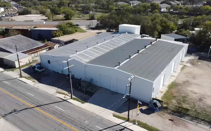 Pictures of Industrial property located at 2833 Roosevelt Ave, San Antonio, TX 78214 for lease - image #1