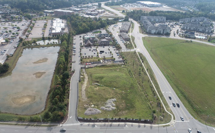 Pictures of Office property located at 2051 Ralph Stephens Rd, Holly Springs, NC 27540 for lease - image #1