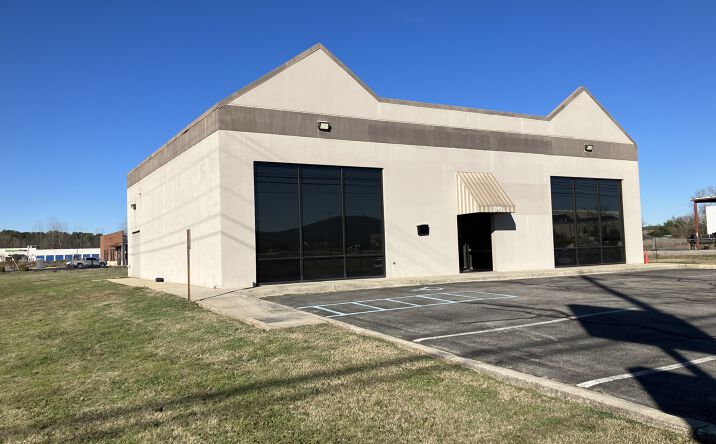 Pictures of Office property located at 3190 Leeman Ferry Rd SW, Huntsville, AL 35801 for lease - image #1