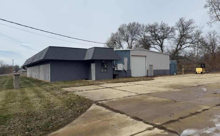 Pictures of Industrial property located at 5012 Page Avenue Jackson, MI, Jackson, MI 49201 for lease - image #1