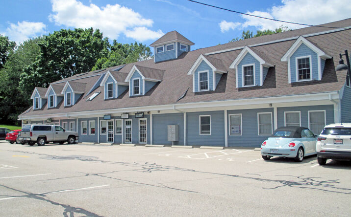 Pictures of Office, Retail property located at 655 Portsmouth Ave, Greenland, NH 03840 for lease - image #1