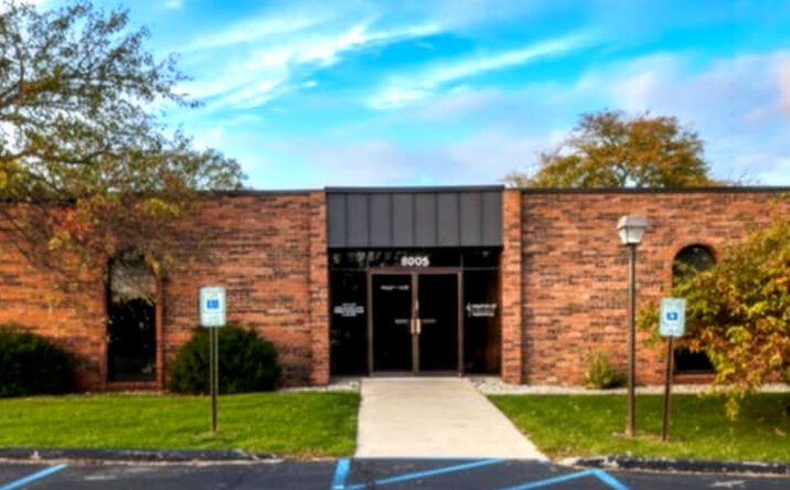 Pictures of Office property located at 5056 Miller Rd Suite 5. Flint, MI 48507, Flint, MI 48507 for lease - image #1