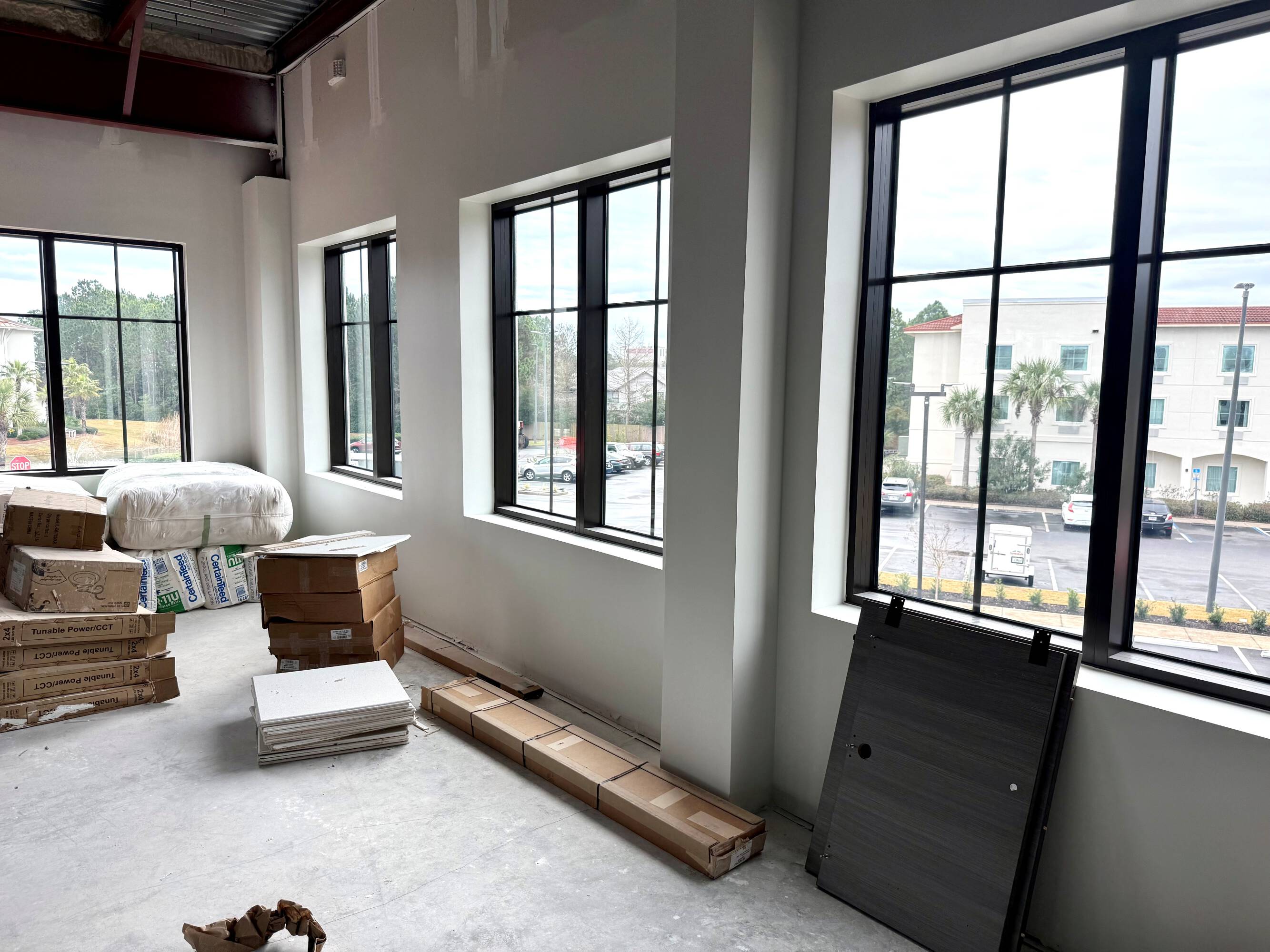 3284824