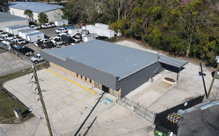 Pictures of Industrial property located at 735 Commerce Cir, Longwood, FL 32750 for lease - image #1