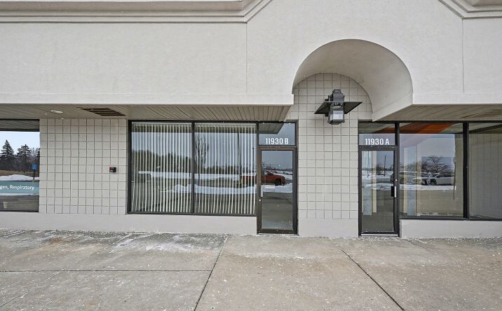 Pictures of Office property located at 11930 Whitmore Lake Rd, Whitmore Lake, MI 48189 for lease - image #1