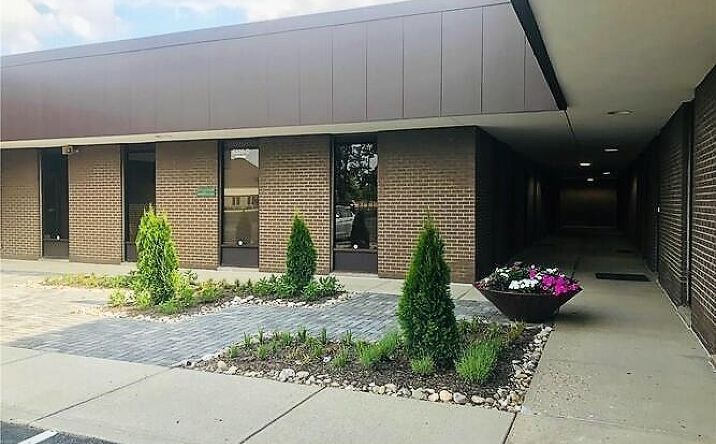 Pictures of Office property located at 6326 Rucker Rd, Indianapolis, IN 46220 for lease - image #1
