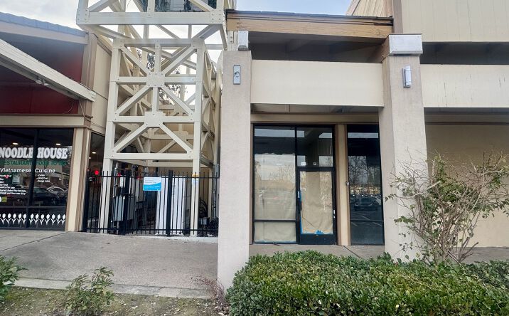 Pictures of Retail property located at 5800 Madison Ave, Sacramento, CA 95841 for lease - image #1