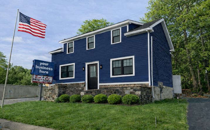 Pictures of Retail, Office, Restaurant property located at 121 E Lancaster Ave, Paoli, PA 19301 for lease - image #1