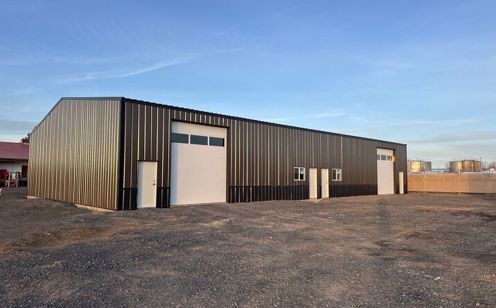 Pictures of Industrial property located at 1843 NW Mill St, Madras, OR 97741 for lease - image #1