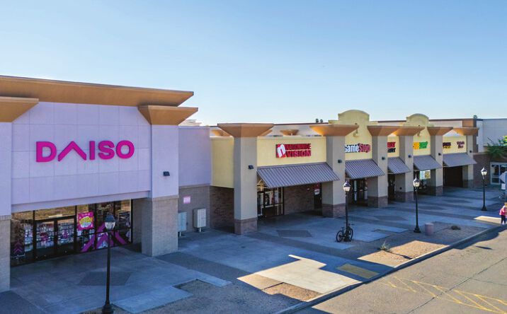 Pictures of Retail property located at 5707 W Northern Ave, Glendale, AZ 85301 for lease - image #1