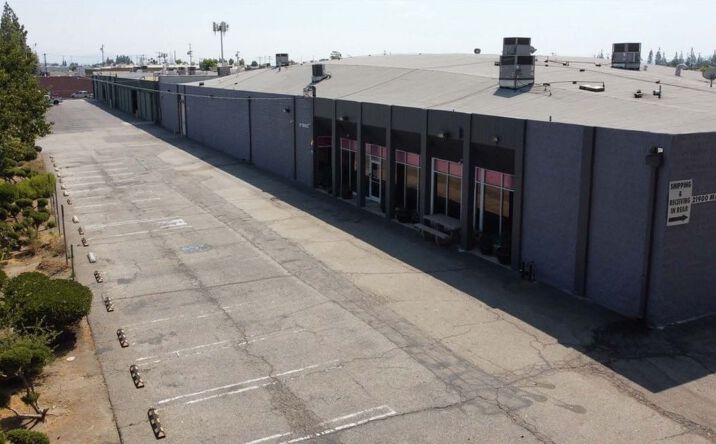 Pictures of Industrial property located at 21900 Marilla St, Chatsworth, CA 91311 for lease - image #1