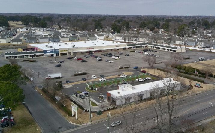 Pictures of Retail property located at 4520-4644 George Washington Highway, Portsmouth, VA 23702 for lease - image #1