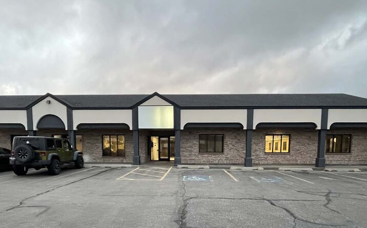 Pictures of Retail, Office property located at 2225 Teton Plaza, Idaho Falls, ID 83404 for lease - image #1
