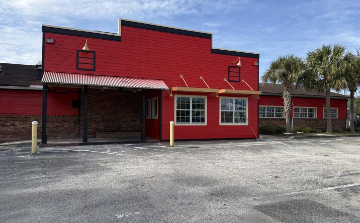 Pictures of Retail property located at 10840 Harts Rd, Jacksonville, FL 32218 for lease - image #1