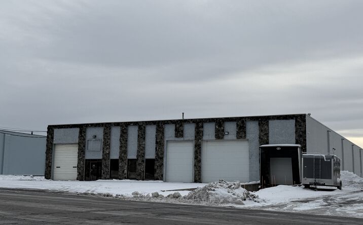 Pictures of Industrial property located at 6620 Joy Rd, East Syracuse, NY 13057 for lease - image #1
