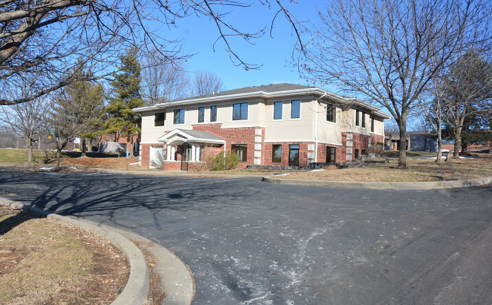 Pictures of Office, Special Purpose property located at 960 NW 15 St, Blue Springs, MO 64015 for lease - image #1