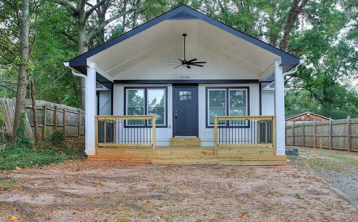 Pictures of Special Purpose property located at 3986 E Ponce De Leon Avenue, Clarkston, GA 30021 for lease - image #1