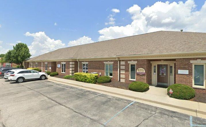 Pictures of Office property located at 633 Library Park Dr, Greenwood, IN 46142 for lease - image #1