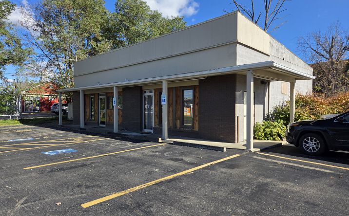 Pictures of Retail, Restaurant property located at 315 S Hamilton St, Painted Post, NY 14870 for lease - image #1