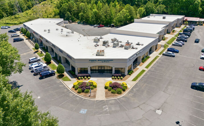 Pictures of Retail property located at 1001 E W.T. Harris Blvd, Charlotte, NC 28213 for lease - image #1