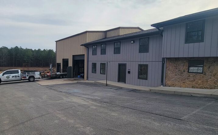 Pictures of Retail, Office, Industrial, Special Purpose property located at 8002 Middle Valley Rd, Middle Valley, TN 37343 for lease - image #1