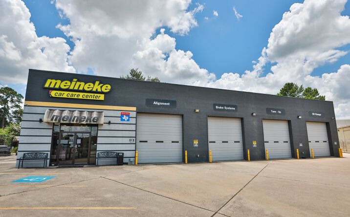 Pictures of Retail property located at 17711 Old Louetta Rd, Houston, TX 77070 for lease - image #1