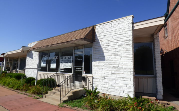 Pictures of Retail, Office property located at 4709 Hampton Ave, St. Louis, MO 63109 for lease - image #1