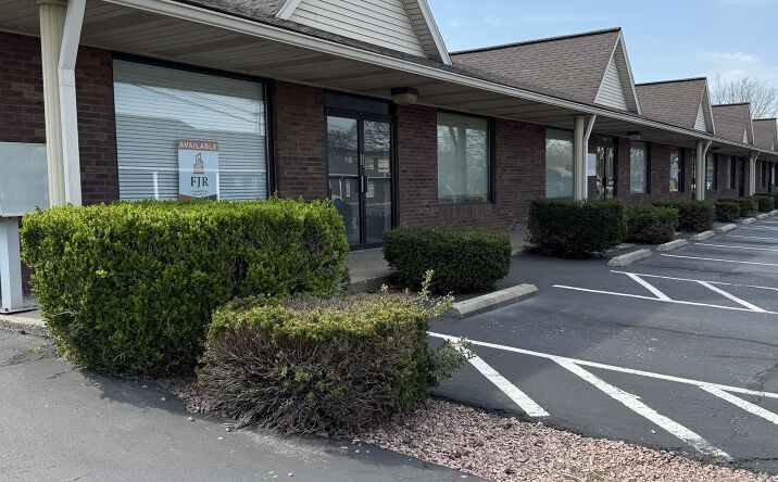Pictures of Retail, Special Purpose property located at 1455 Cedar St, Clarksville, IN 47129 for lease - image #1