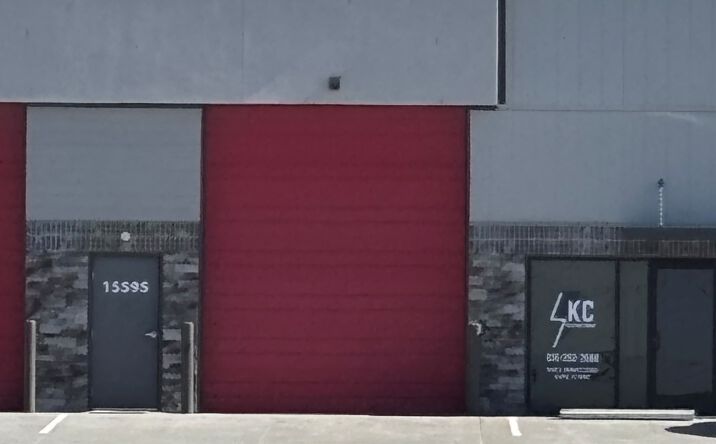 Pictures of Industrial property located at 15595 S Mahaffie St, Olathe, KS 66062 for lease - image #1
