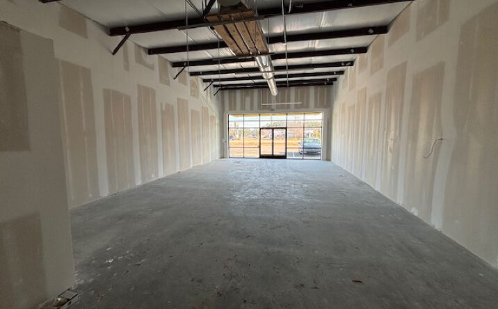 Pictures of Retail, Office, Restaurant property located at 1314 NC-210, Sneads Ferry, NC 28460 for lease - image #1