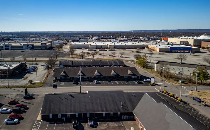 Pictures of Office, Retail property located at 1200 Madison St, Clarksville, IN 47129 for lease - image #1