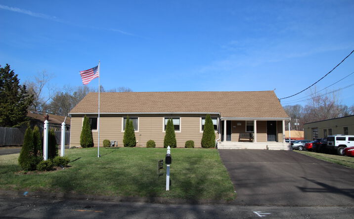 Pictures of Industrial property located at 356 Old Maple Ave, North Haven, CT 06473 for lease - image #1