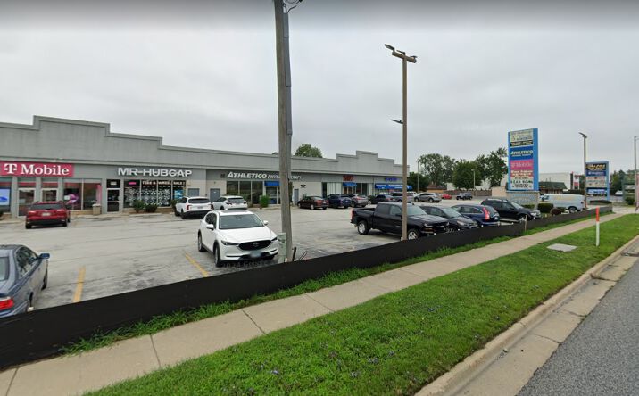 Pictures of Retail, Office, Restaurant property located at 13616 S Cicero Ave, Crestwood, IL 60445 for lease - image #1