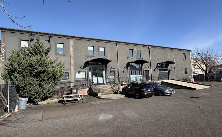 Pictures of Office property located at 2330 NW 31st Ave, Portland, OR 97210 for lease - image #1