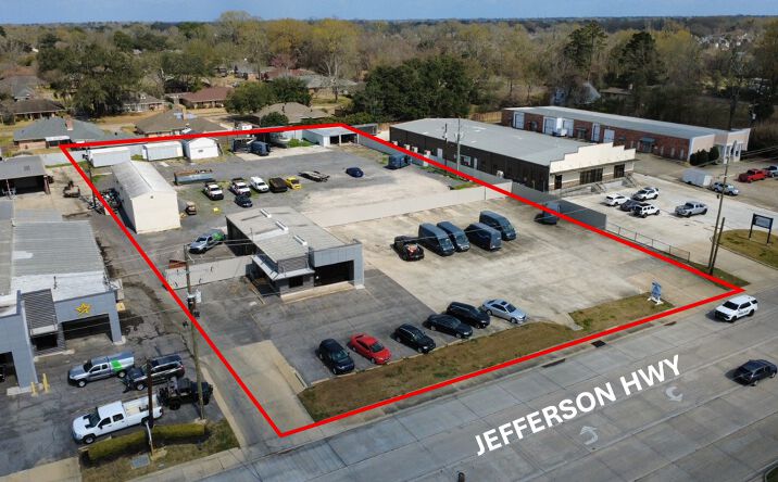 Pictures of Retail, Industrial, Office property located at 12525 Jefferson Hwy, Baton Rouge, LA 70816 for lease - image #1