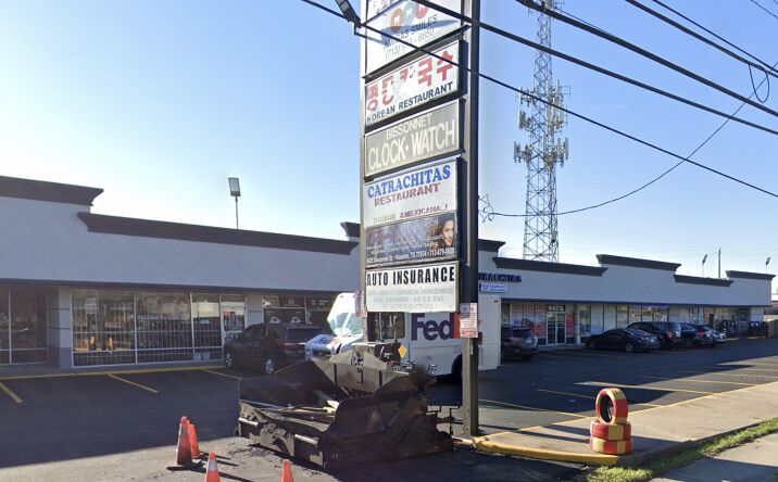 Pictures of Retail property located at 6417 Bissonnet St, Houston, TX 77074 for lease - image #1