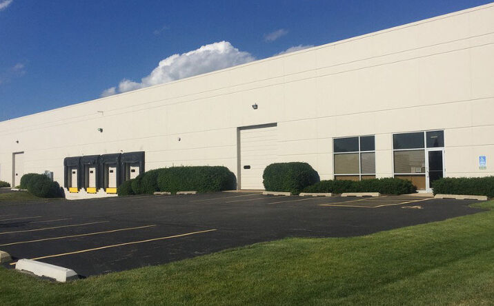Pictures of Retail property located at 1883 Circuit Dr, Round Lake Beach, IL 60073 for lease - image #1