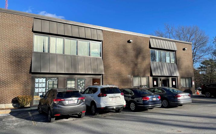 Pictures of Office property located at 1191 Chestnut St, Newton, MA 02464 for lease - image #1
