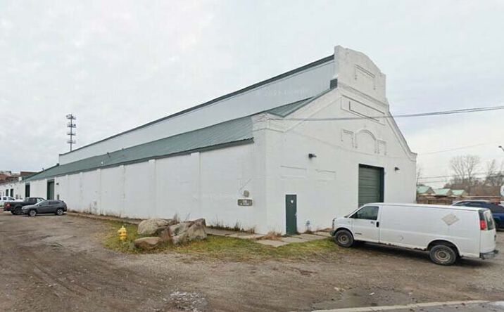 Pictures of Industrial property located at 116 S Rose St, Mount Clemens, MI 48043 for lease - image #1