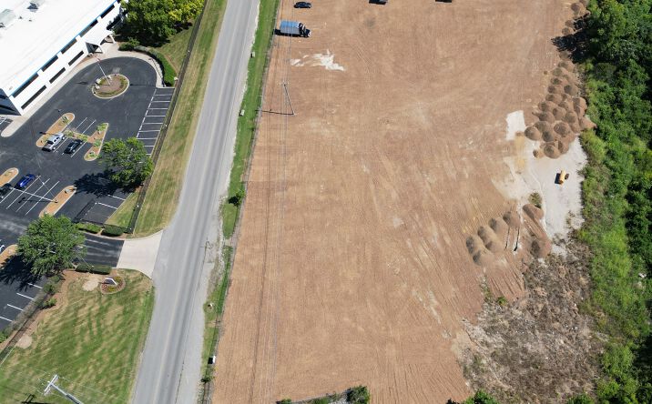 Pictures of Industrial property located at 404 Mason Road, LaVergne, TN 37086 for lease - image #1
