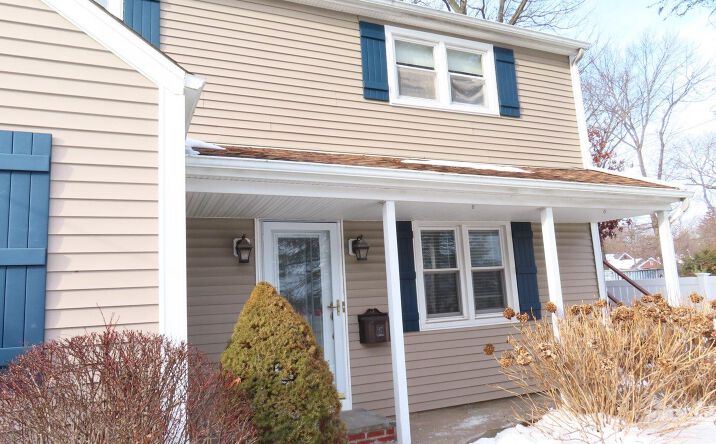 Pictures of Office property located at 195 Broadway, Huntington, NY 11746 for lease - image #1
