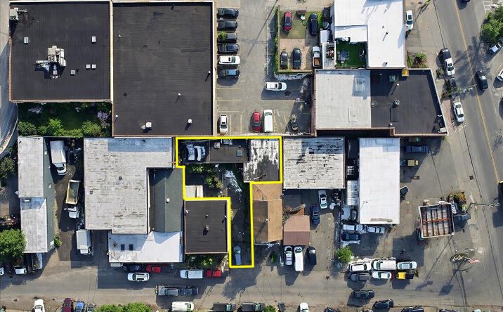 Pictures of Industrial, Retail property located at 328 Northrup Avenue, Mamaroneck, NY 10543 for lease - image #1