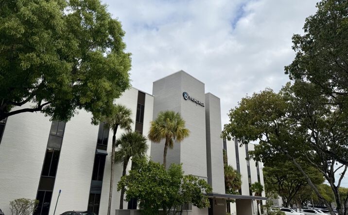 Pictures of Office property located at 7955 NW 12th St, Doral, FL 33126 for lease - image #1