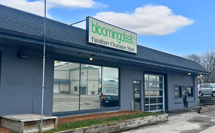 Pictures of Retail property located at 3301 Madison Ave, Indianapolis, IN 46227 for lease - image #1