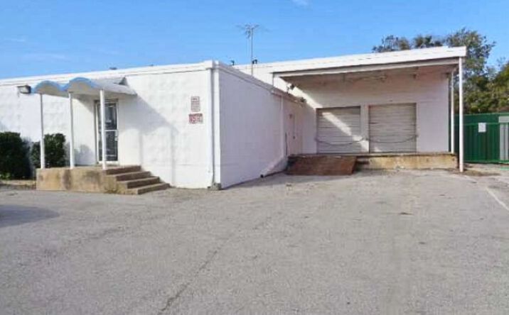 Pictures of Industrial property located at 825 Southway Cir, Fort Worth, TX 76115 for lease - image #1