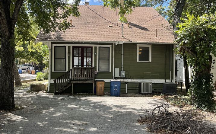 Pictures of Office property located at 806 W 11th St, Austin, TX 78701 for lease - image #1