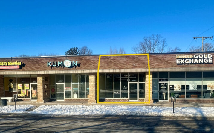 Pictures of Retail, Office property located at 21151 Mack Ave, Grosse Pointe Woods, MI 48236 for lease - image #1