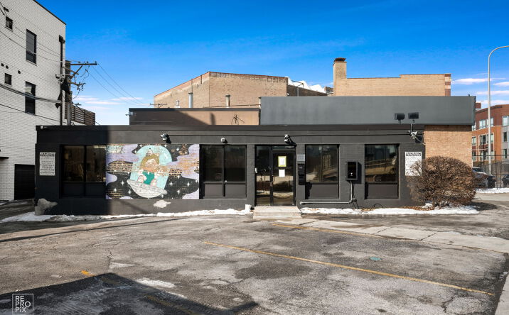 Pictures of Office property located at 1322 W Walton St, Chicago, IL 60642 for lease - image #1