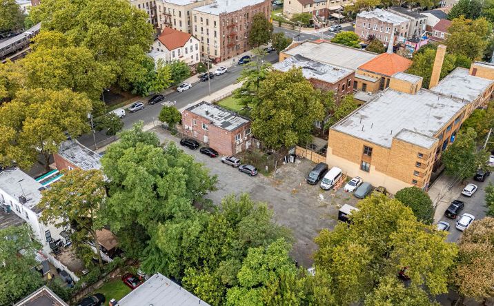 Pictures of Land property located at 680 Essex Street, Brooklyn, NY 11208 for lease - image #1